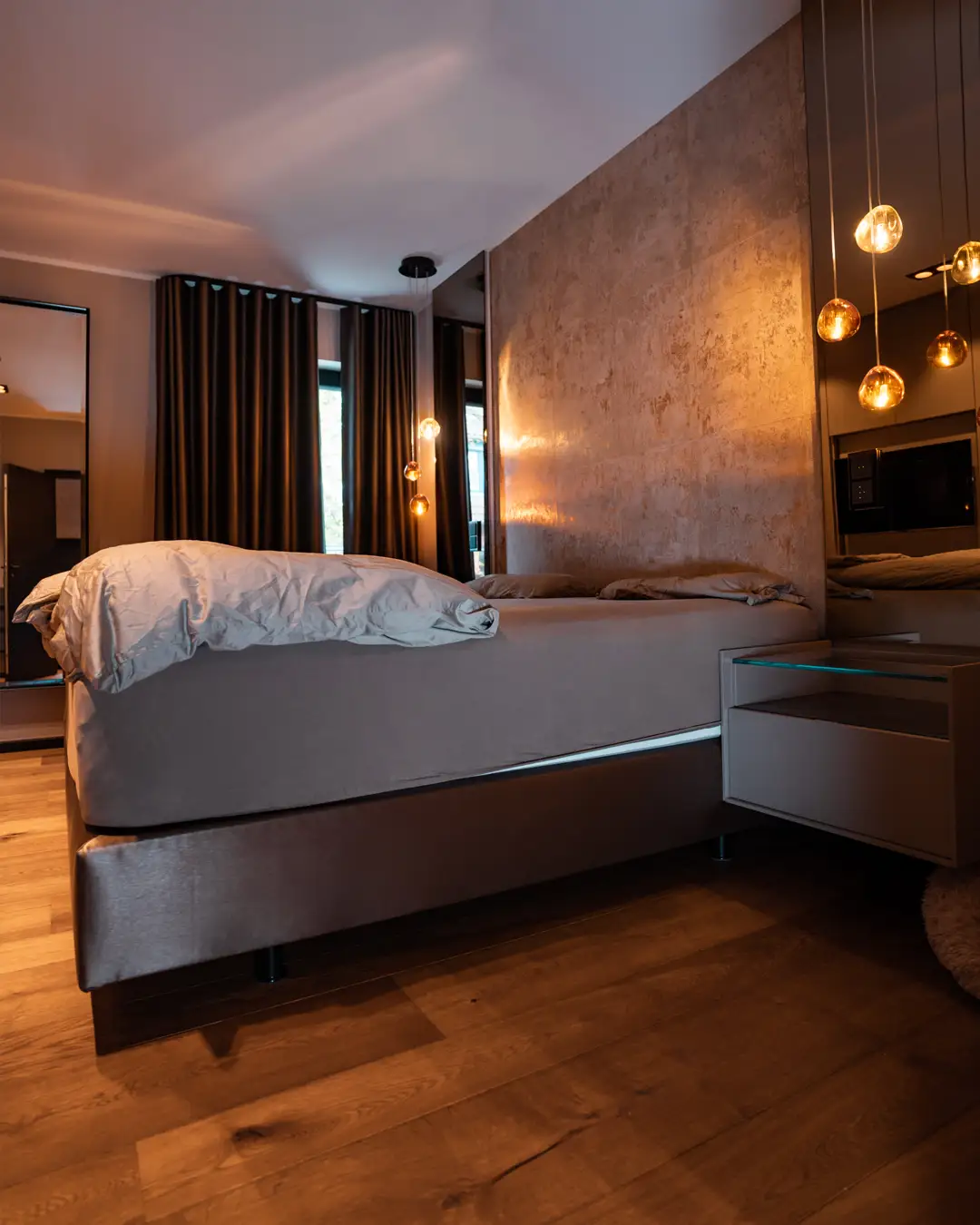 Schlafzimmer nach der Sanierung